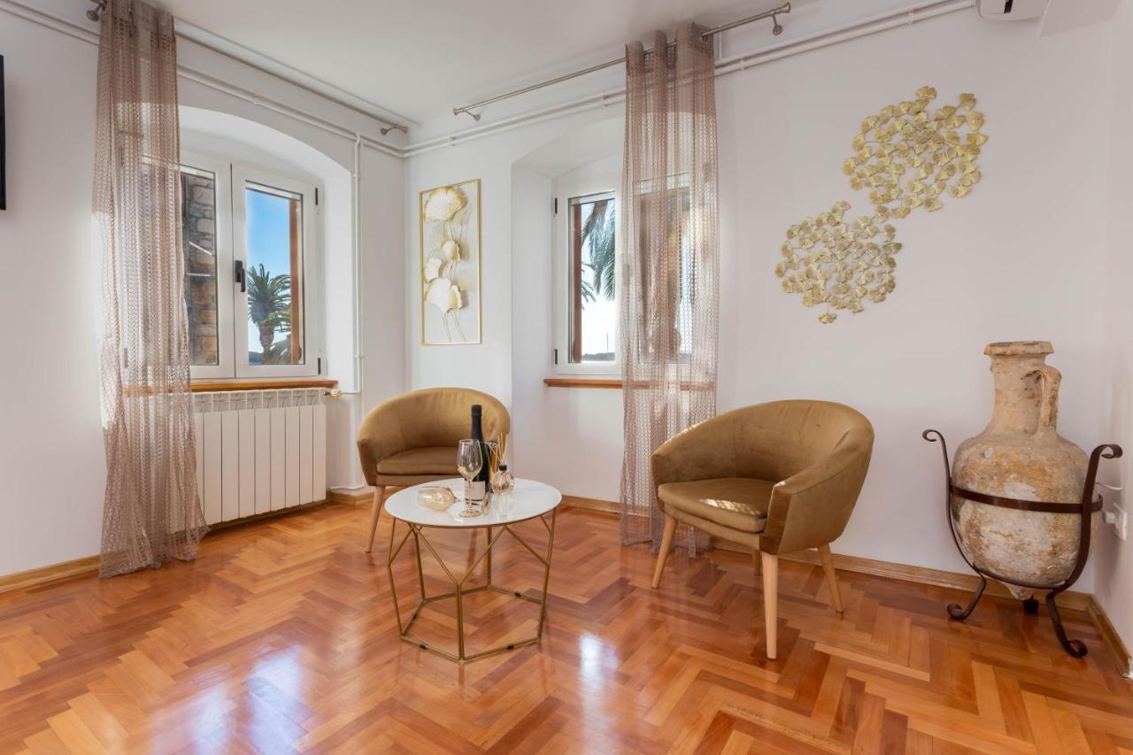 Deluxe Dreamy Room In The Center Of Hvar With Sea View Hvar Town Exterior photo