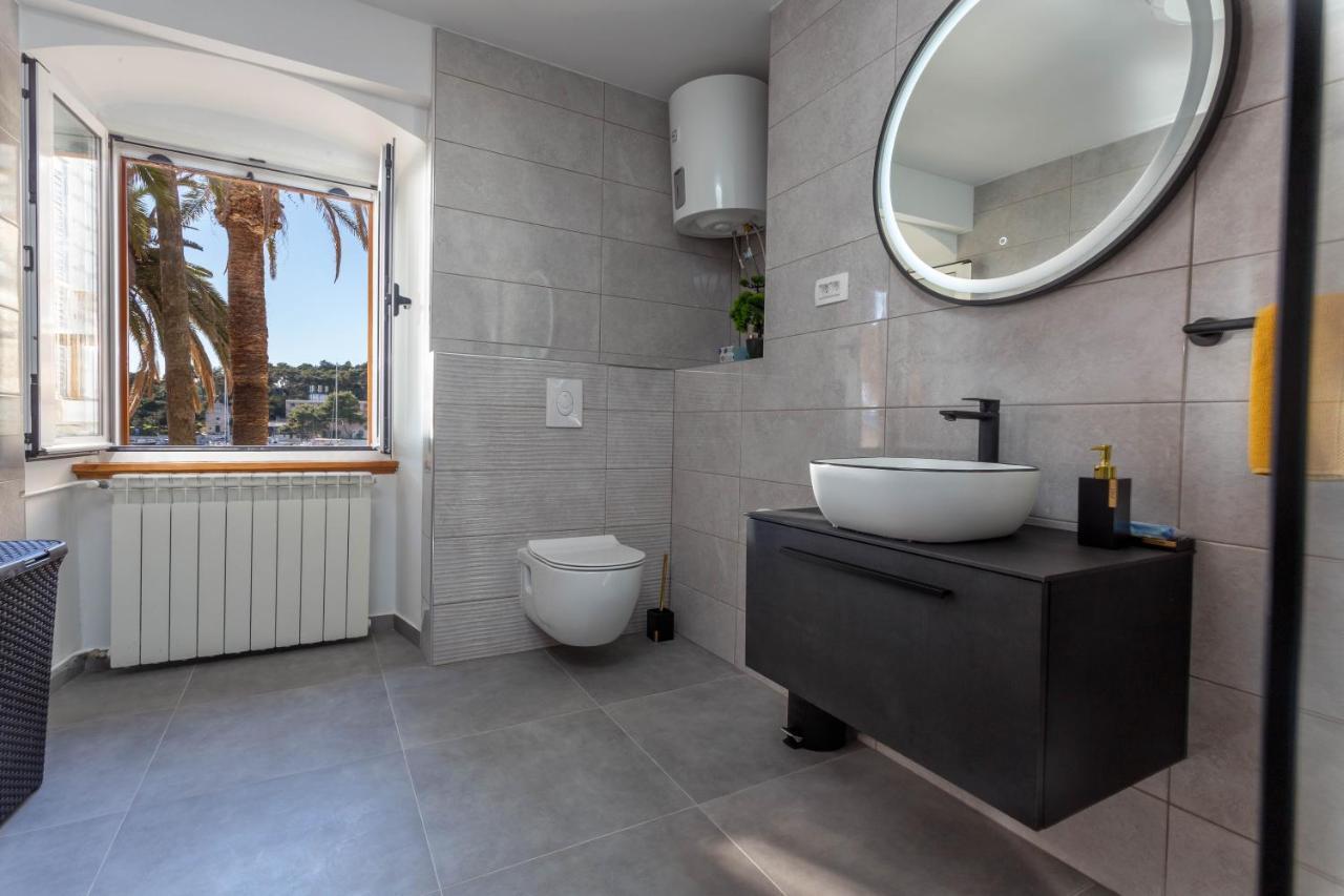 Deluxe Dreamy Room In The Center Of Hvar With Sea View Hvar Town Exterior photo