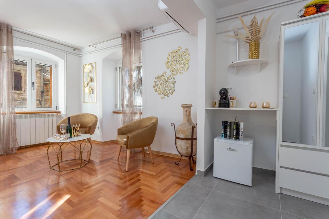 Deluxe Dreamy Room In The Center Of Hvar With Sea View Hvar Town Exterior photo
